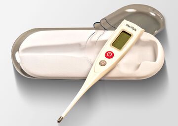 Ansicht auf das Fieberthermometer mit weißem Gehäuse