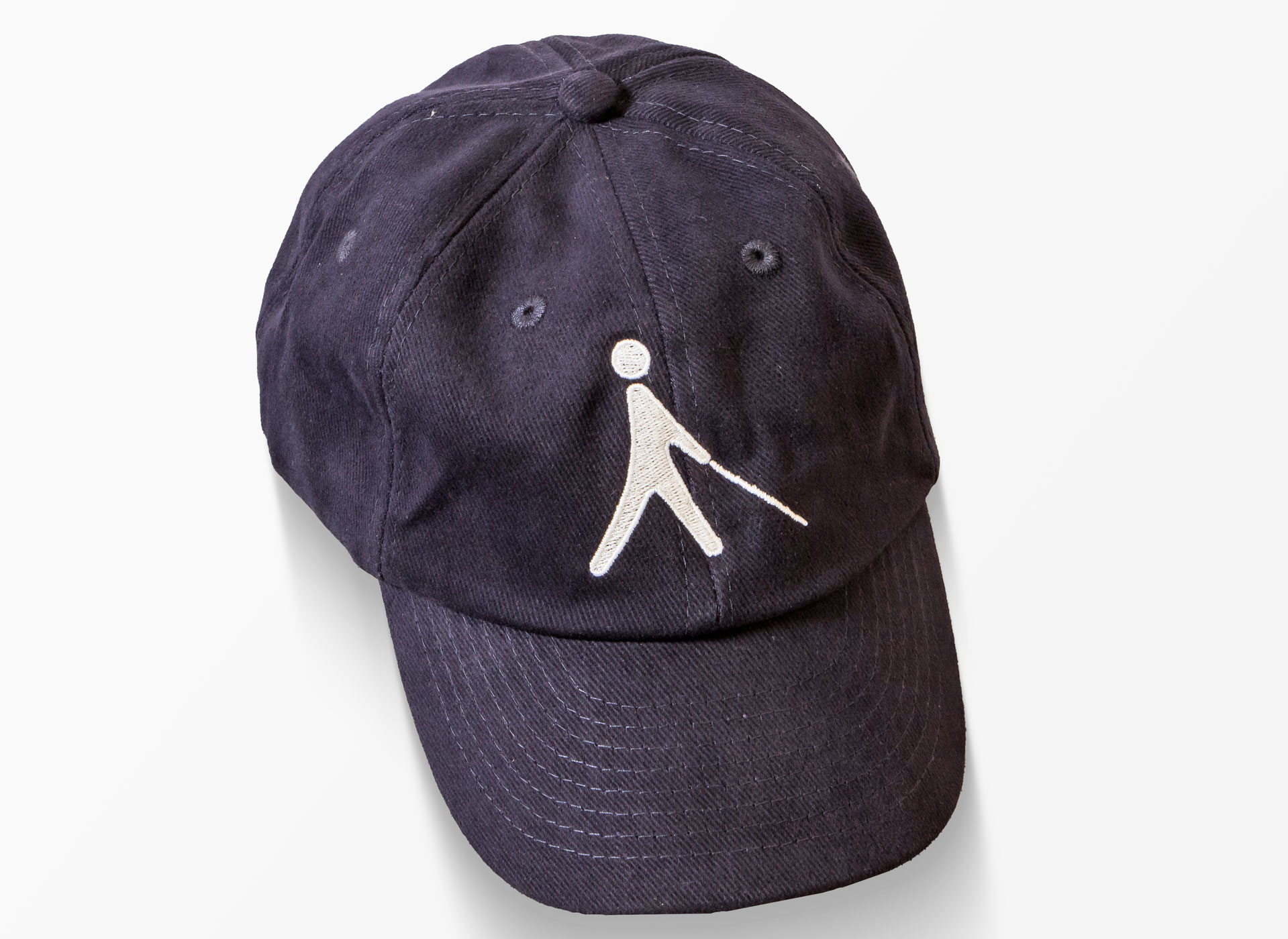 Ansicht auf das dunkelblaue Cappie mit dem EBU-Symbol eines Stockläufers.